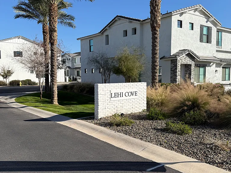 Lehi Cove — Photo 4
