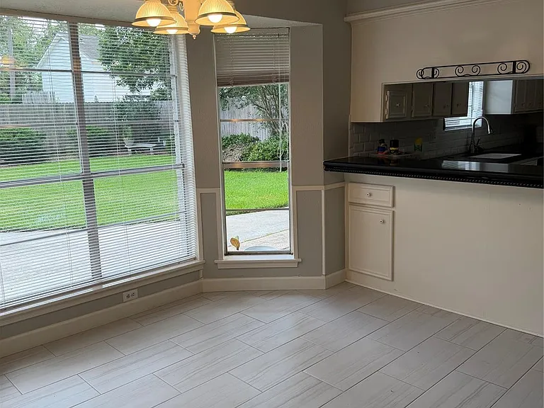 8006 Pine Cup Cir — Photo 6