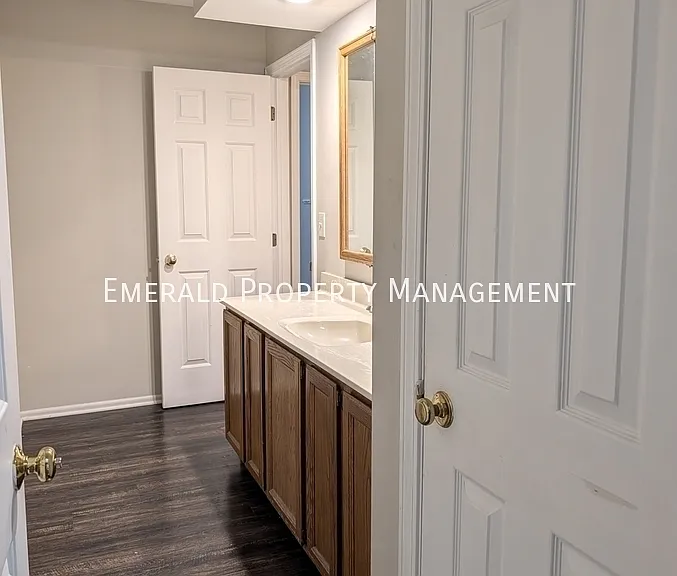 6069 Boxwood Dr #1 — Photo 13