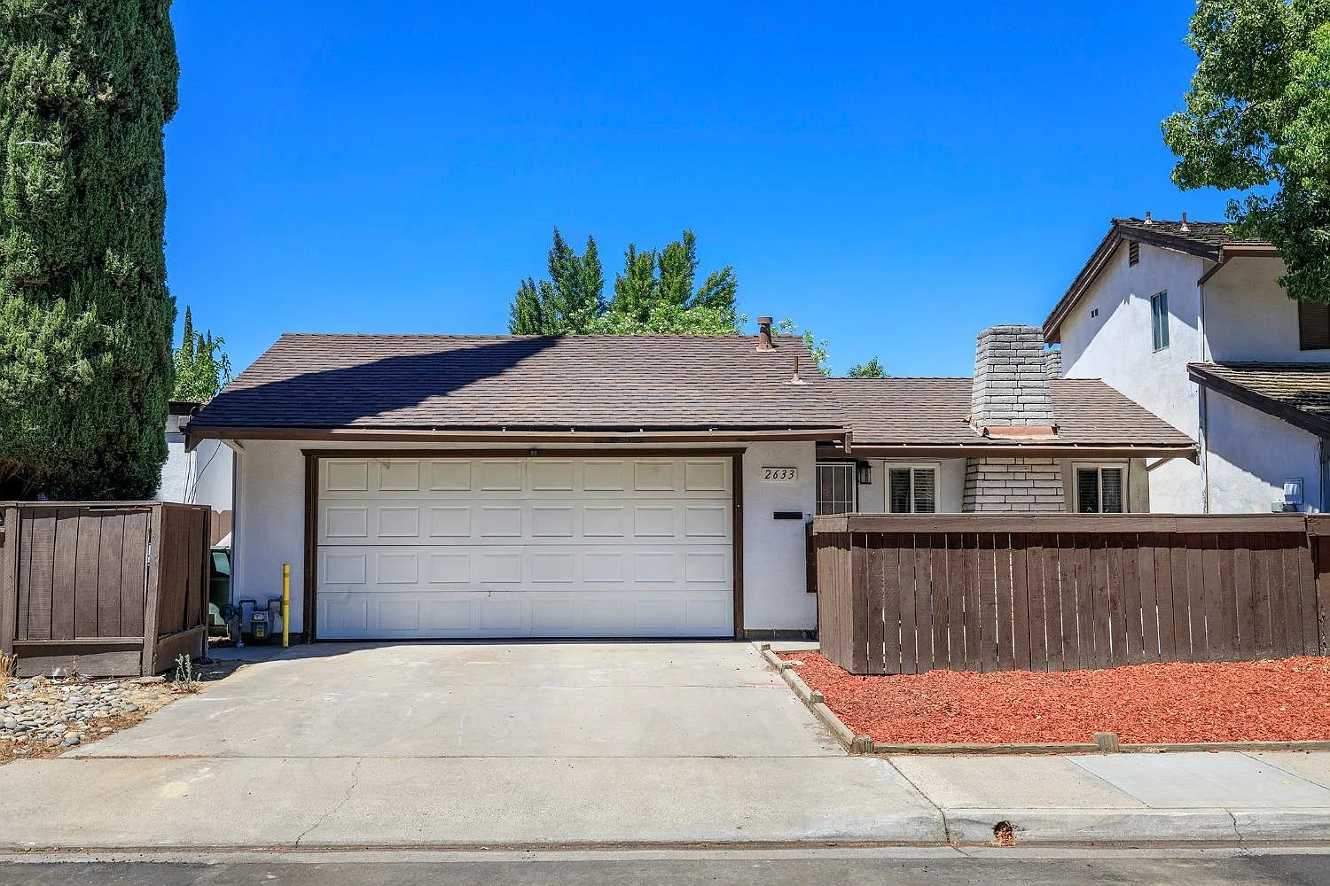 2633 El Goya Dr photo 1