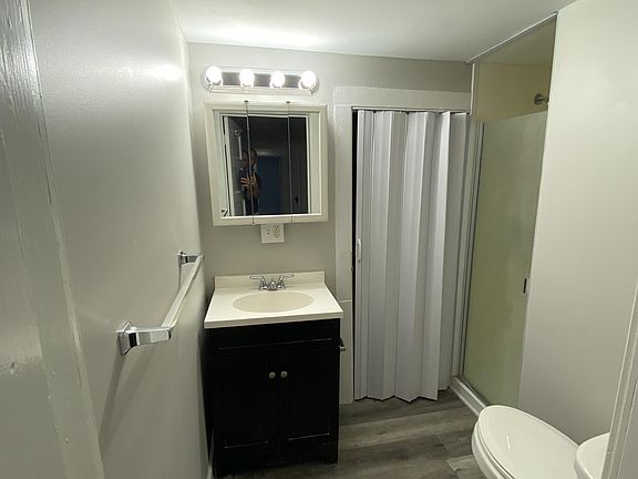 5th image of 615 W White St #3