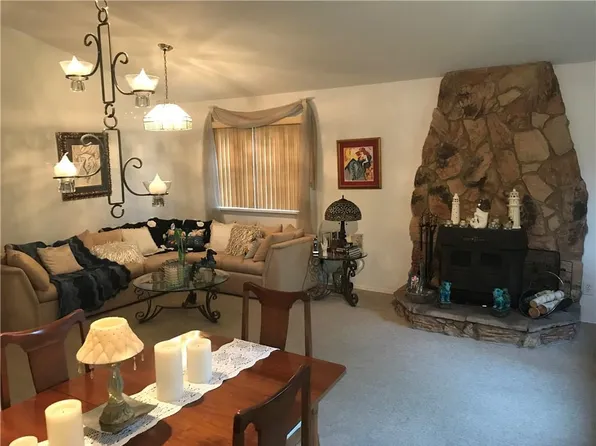 21 Bonham Dr, Edison, NJ 08837