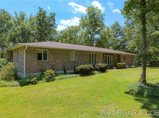 2 Parkway Rd, Eldon, MO 65026