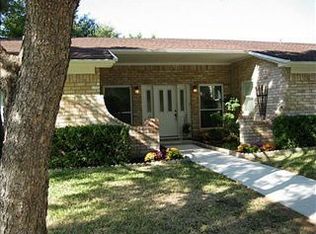 7553 David Dr, North Richland Hills, TX 76180