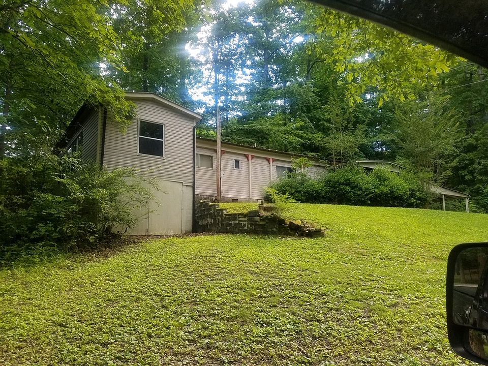2nd image of 17 Collier Ln