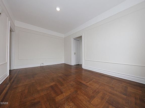 5th image of 34-06 32nd St #12C