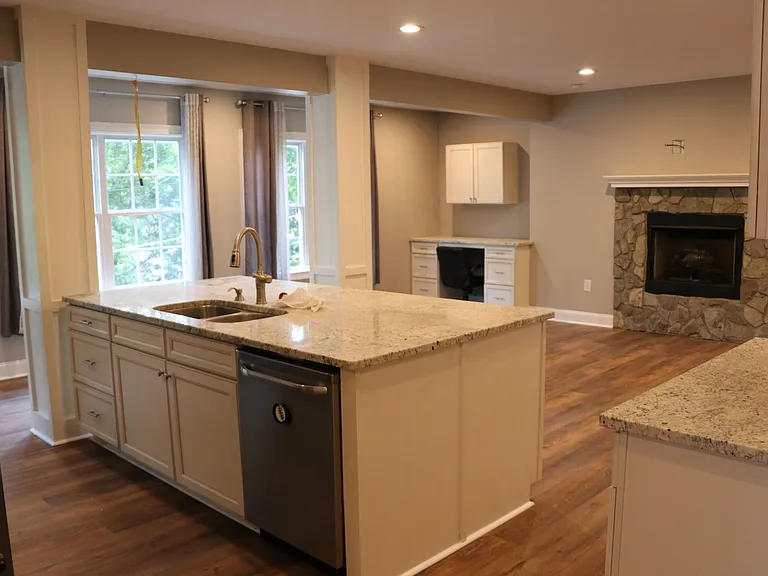 715 Rockingham Rd — Photo 16