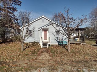 1407 E Elk St, Dexter, MO 63841
