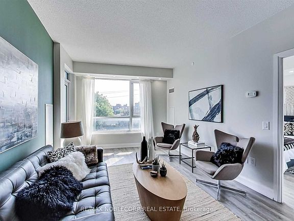 3rd image of 2800 Keele St #304