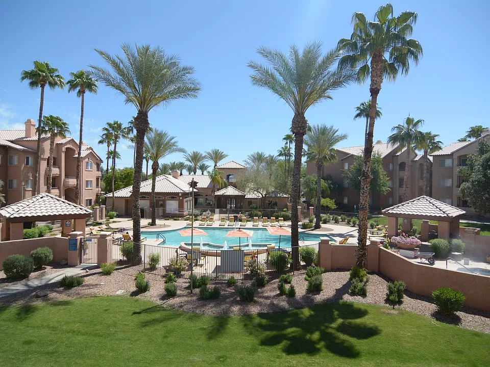 5400 E Williams Blvd #7203