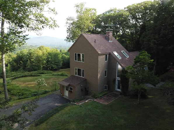 94 Oak Ridge Road, Plymouth, NH 03264