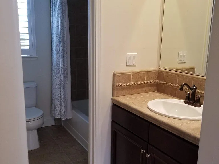 40 Villa Gardens Ct — Photo 16