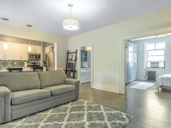 6701 Blvd East APT C2, West New York, NJ 07093