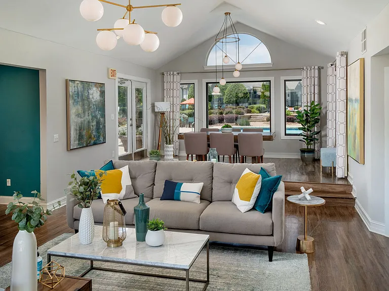 The Weathersby at Station Circle — Photo 15