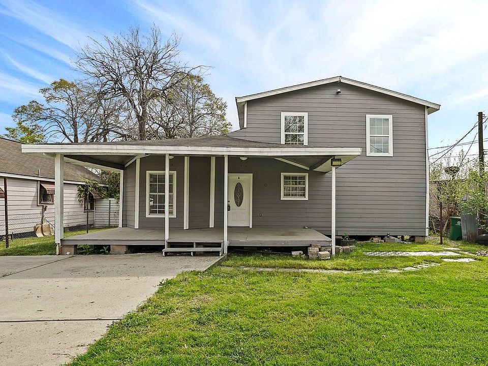 1st image of 726 McDaniel St