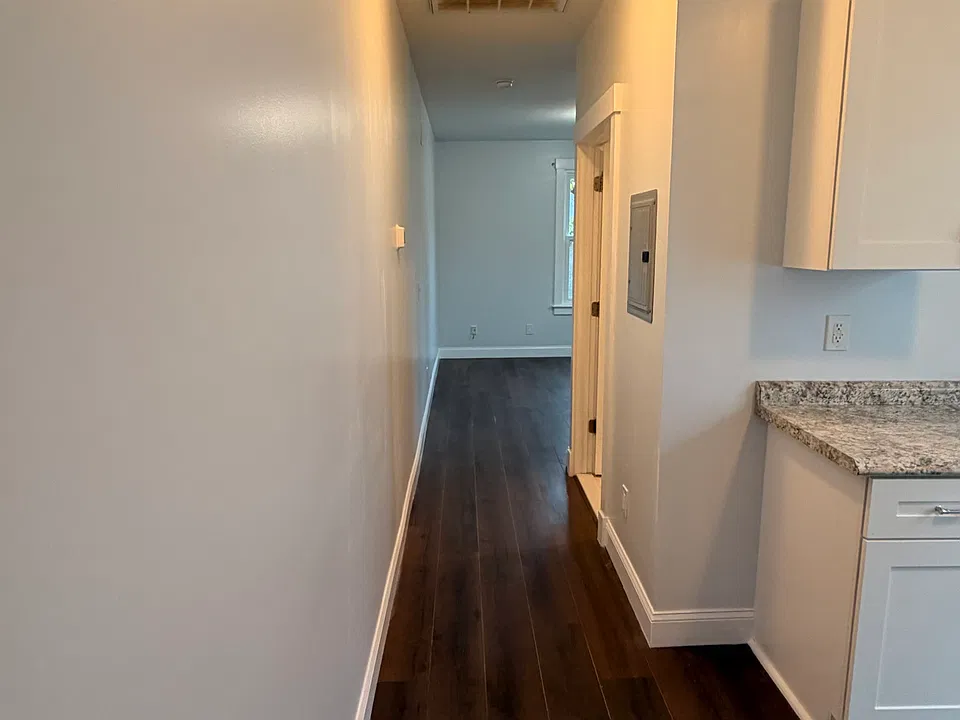 121 N 4th Ave #3