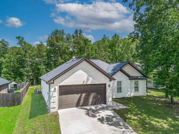 216 Diamondhead Dr, Hot Springs, AR 71913