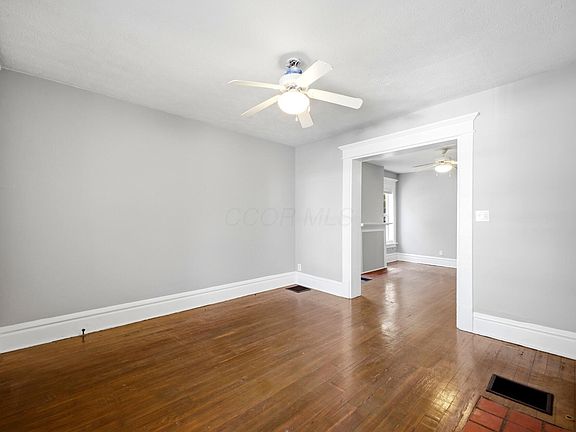 4th image of 384-386 N Garfield Ave
