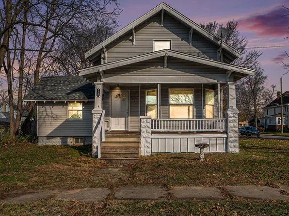 1121 Broadway St, Niles, MI 49120