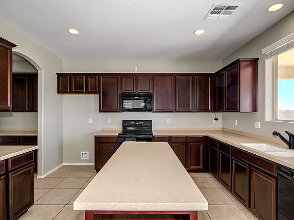 3rd image of 38142 N Navarro Dr