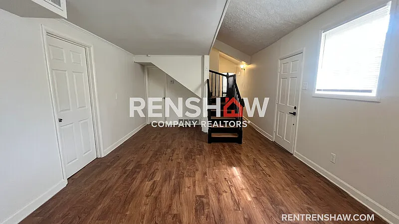 4 bed, 1.5 bath, 1000 sqft, $1,195 — Photo 4