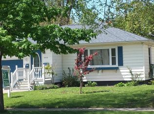 2939 Roosevelt Rd, Muskegon, MI 49441