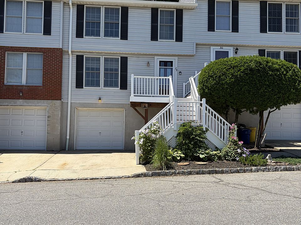 1st image of 29 Cambridge E