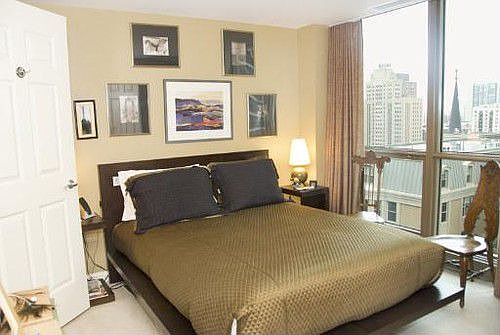 5th image of 21 E Huron St APT 1506