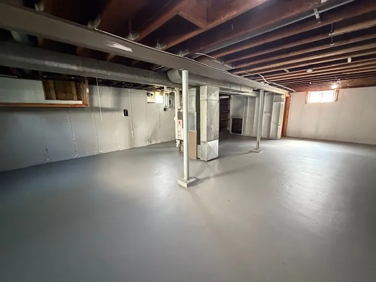 1141 Scott Ave — Photo 14