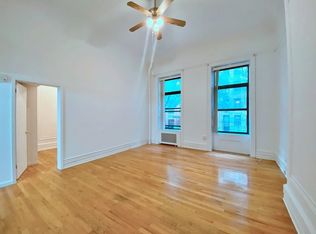 20 W 69th St #1A, New York, NY 10023