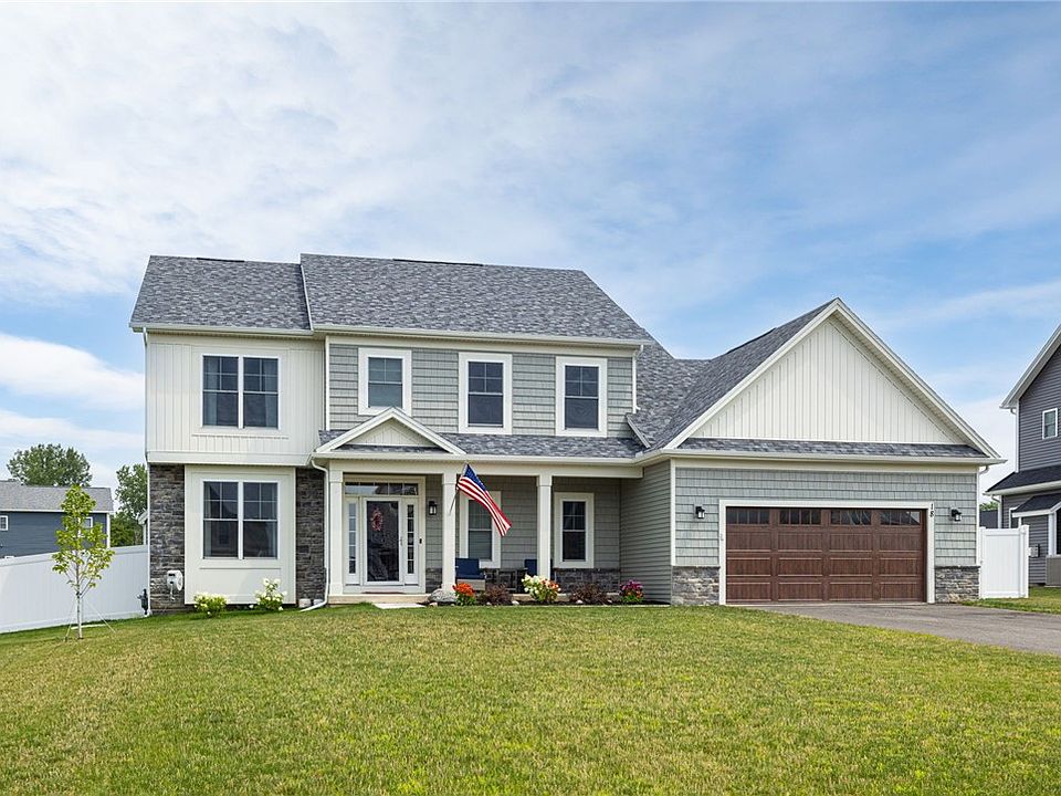 1st image of 18 Giovanni Ln