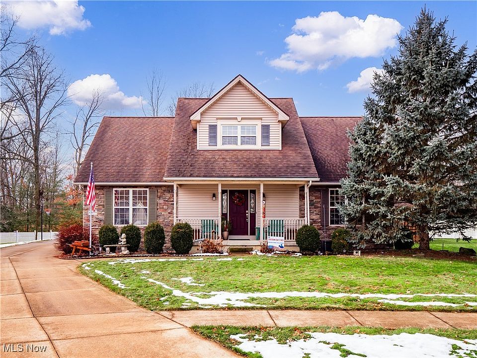 1st image of 40099 Hope Ct