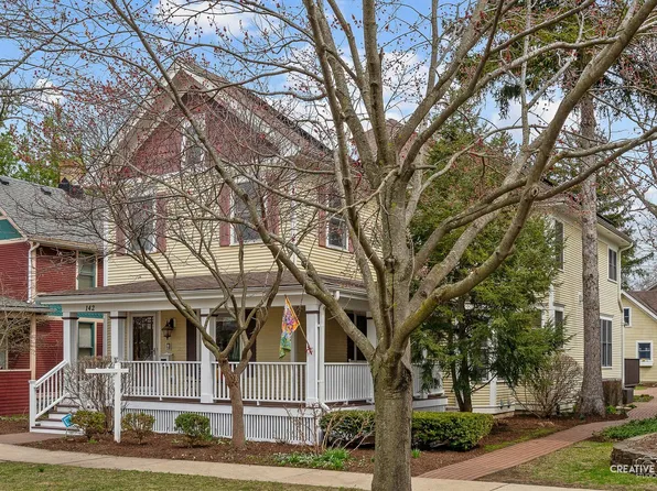 142 N Ellsworth St, Naperville, IL 60540