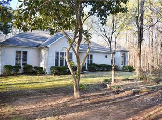 125 Jessica Ct, Fayetteville, GA 30215