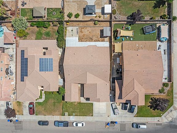 2nd image of 12737 Fair Glen Ln
