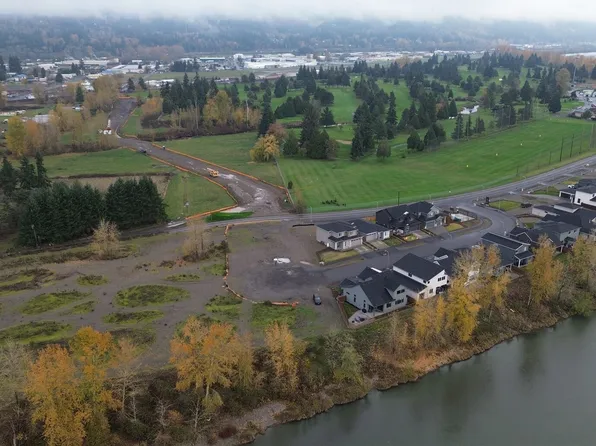 2000 S River Road, Kelso, WA 98626