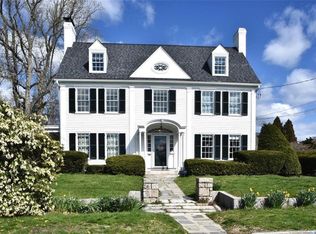 39 Glenwood Ave, New London, CT 06320