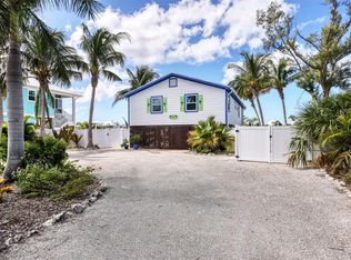 221 Bocilla Dr, Placida, FL 33946
