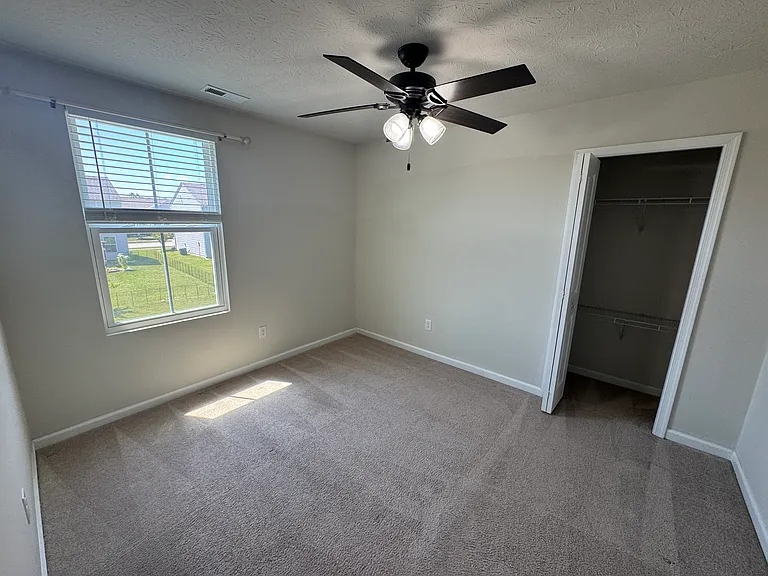 204 Dietz Dr — Photo 27
