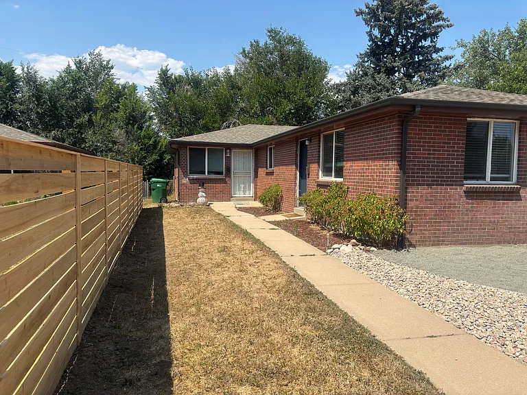 3225 S Huron St — Photo 20