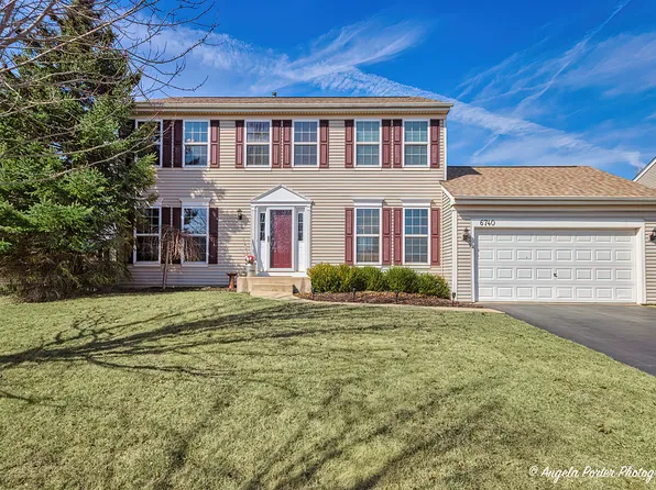 6740 Homestead Dr, McHenry, IL 60050