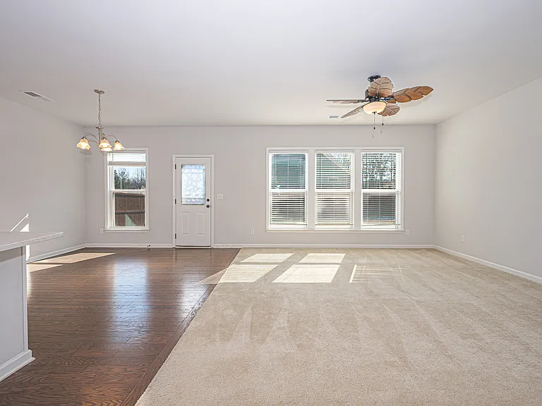 5599 Wheeler Ridge Rd — Photo 12