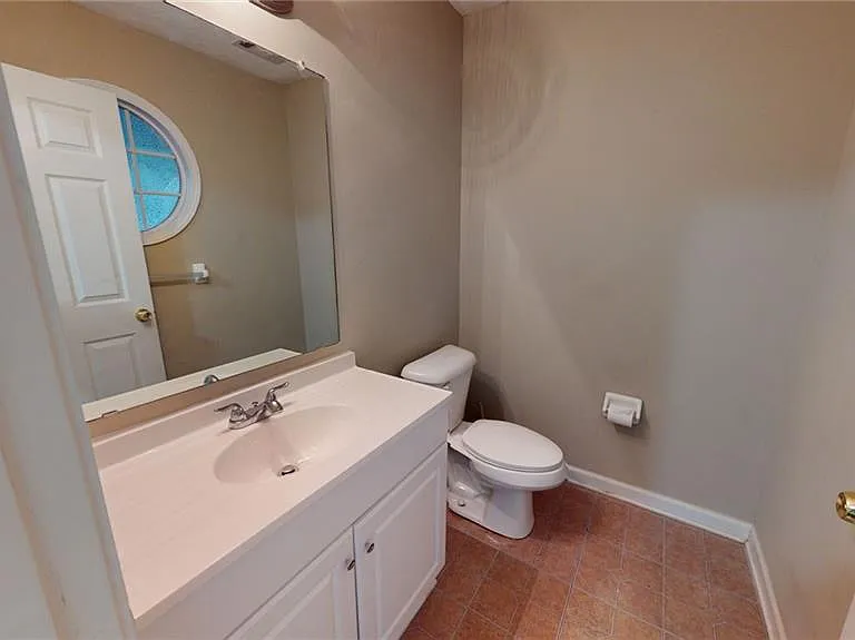 110 Beaverwood Ln — Photo 7