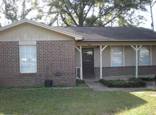 2729 Godwin Ln, Pensacola, FL 32526