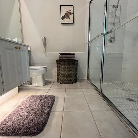 5477 Freeport Ln — Photo 16