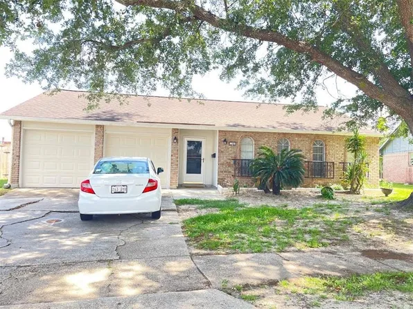 158 Cameron Dr, Gretna, LA 70056