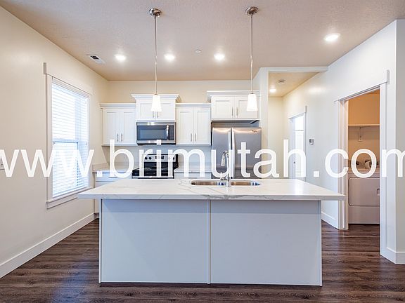 5th image of 4645 S Locust Ln #11066031