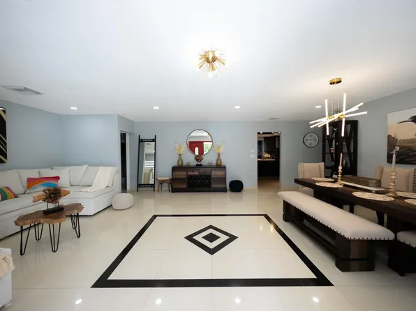 7313 SW 144th Ave, Miami, FL 33183