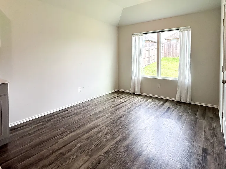 6217 Bradford Pear Ln — Photo 6