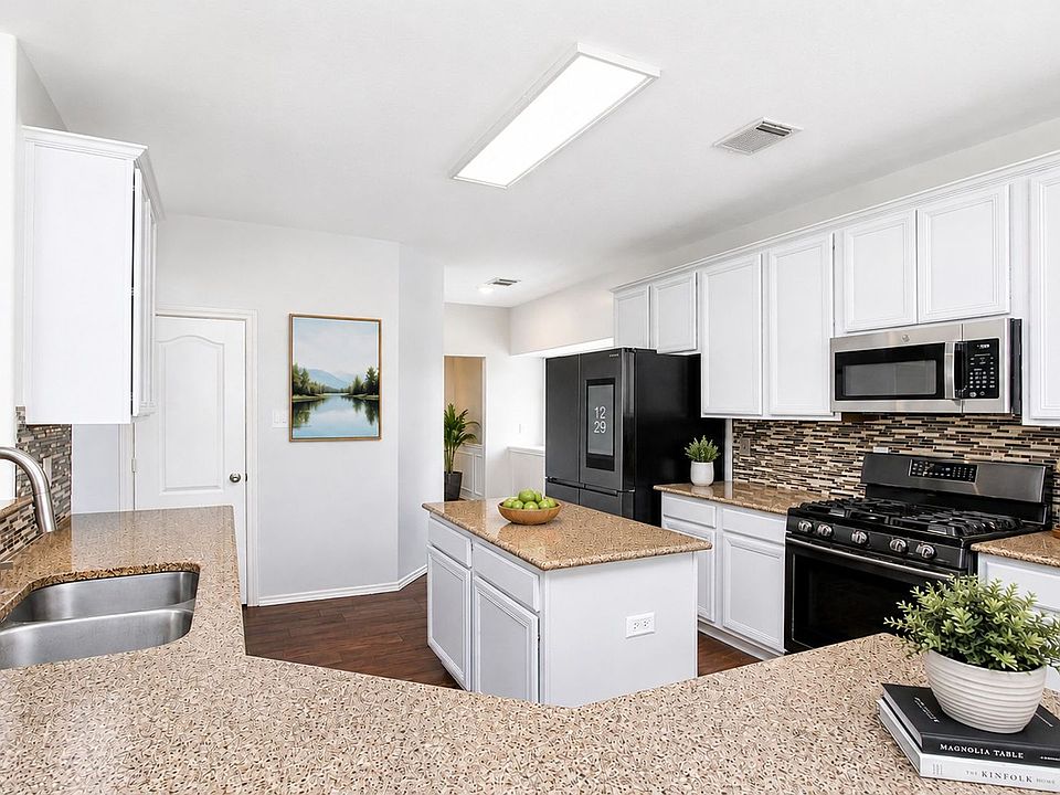 1st image of 10314 Cliff Haven Ct